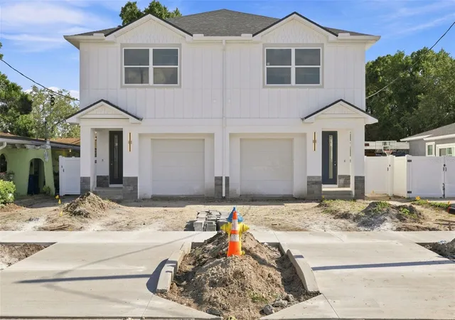 Townhouse for sale at 2508 W Gray St #2, Tampa, FL 33609 | MLS# TB8496030 | Listing updated on 2026-09-12