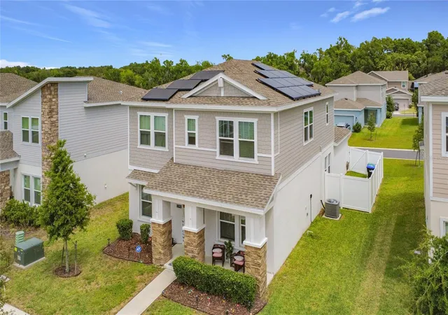 3rd image of 2195 Sweet Honey Ln, Apopka, FL 32712 | MLS# O6397858