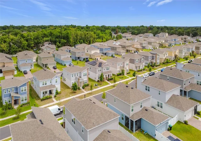 4th image of 2195 Sweet Honey Ln, Apopka, FL 32712 | MLS# O6397858