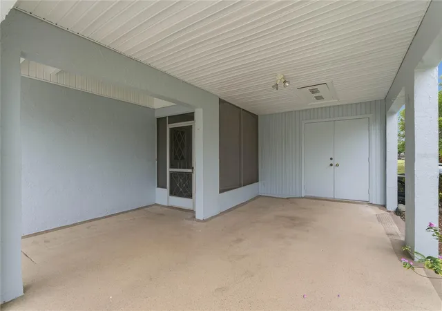 Photo 3 of Condo for sale at 417 Gladstone Pl, Sun City Center, FL 33573 | MLS# TB8496048 | Listing updated on 2026-10-24