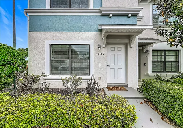 Photo 3 of Townhouse for sale at 1360 Windsor Lake Cir, Sanford, FL 32773 | MLS# O6397870 | Listing updated on 2026-09-15