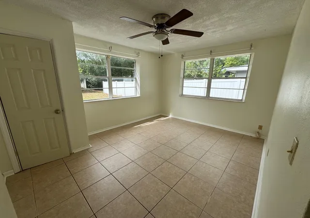 Photo 3 of Single family home for sale at 2014 Page Ave, Orlando, FL 32806 | MLS# O6397872 | Listing updated on 2026-07-22