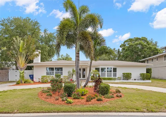 2nd image of 125 Carlyle Dr, Palm Harbor, FL 34683 | MLS# TB8496063