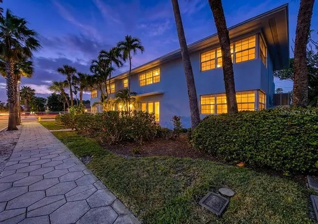 Homes for sale in St Pete Beach, FL | 1800 Pass A Grille Wy #2, St Pete Beach, FL 33706 | MLS# TB8496066