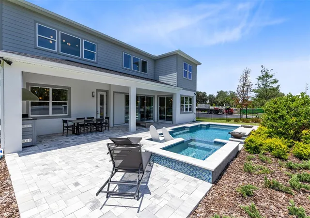 Homes for sale in Orlando, FL | 16603 Lone Oak Circle, Orlando, FL 32832 | MLS# O6397881