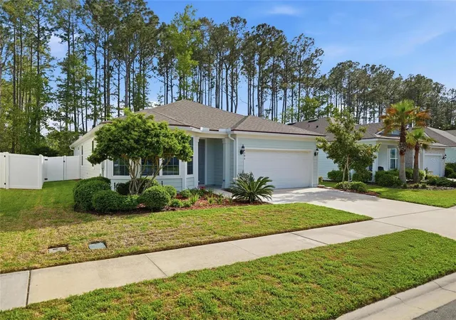 Photo 3 of Single family home for sale at 4594 Farmhouse Gate Trl, Jacksonville, FL 32226 | MLS# OM722499 | Listing updated on 2026-06-22