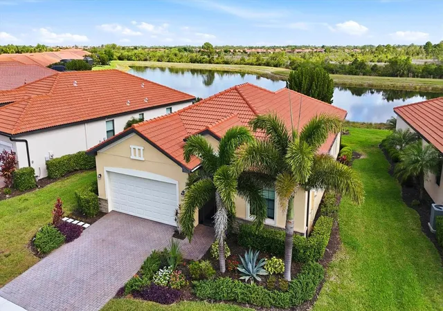 2nd image of 10474 Medjool Dr, Venice, FL 34293 | MLS# N6143855