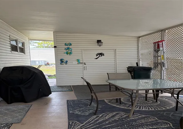 Photo 4 of Manufactured home for sale at 10297 N Lake Dr #79, Largo, FL 33773 | MLS# TB8496163 | Listing updated on 2026-09-02