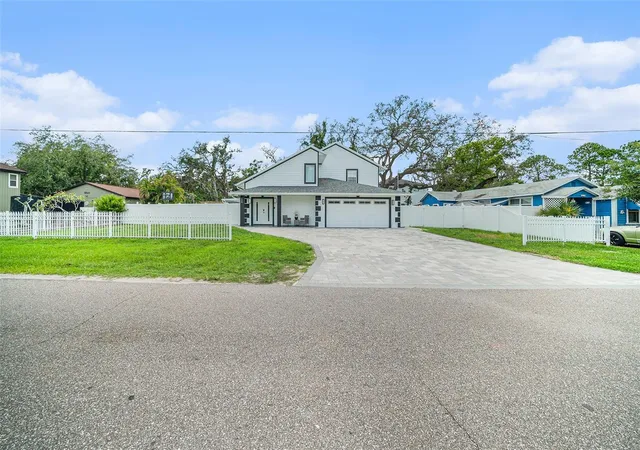 Photo 3 of Single family home for sale at 8502 May St, Tampa, FL 33614 | MLS# TB8496182 | Listing updated on 2026-09-29
