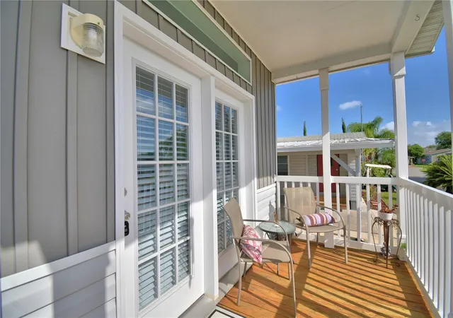 5th image of 4925 Cypress Gardens Rd #100, Winter Haven, FL 33884 | MLS# P4938418