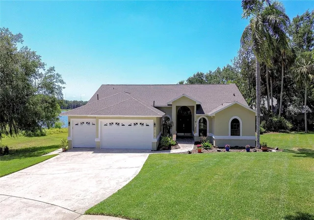 1st image of 709 Sportsman Park Dr, Seffner, FL 33584 | MLS# TB8496221