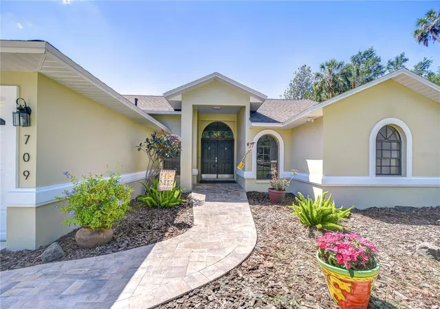 5th image of 709 Sportsman Park Dr, Seffner, FL 33584 | MLS# TB8496221