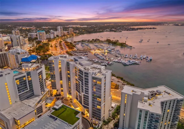 1st image of 1155 N Gulfstream Ave #306, Sarasota, FL 34236 | MLS# A4689553
