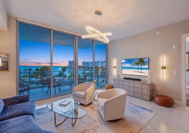 4th image of 1155 N Gulfstream Ave #306, Sarasota, FL 34236 | MLS# A4689553