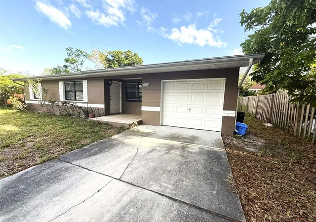2nd image of 5740 65th Ter N, Pinellas Park, FL 33781 | MLS# TB8496249