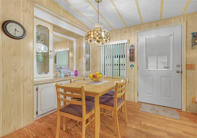 3rd image of 108 Kensington Park Dr, Davenport, FL 33897 | MLS# P4938421