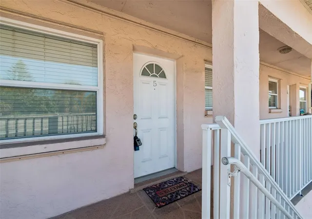 Homes for sale in St. Pete Beach, FL | 525 73Rd Ave, St. Pete Beach, FL 33706