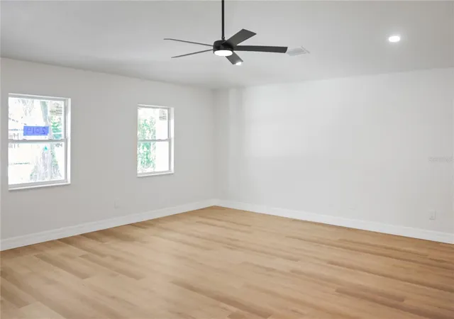 Photo 4 of Single family home for sale at 2019 E Seward St, Tampa, FL 33604 | MLS# TB8496314 | Listing updated on 2026-10-01