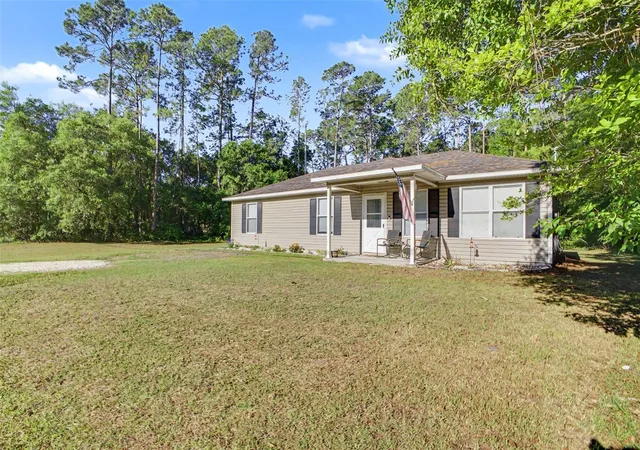 Photo 2 of Single family home for sale at 1886 Laurel Ave, Bunnell, FL 32110 | MLS# FC317647 | Listing updated on 2026-05-07