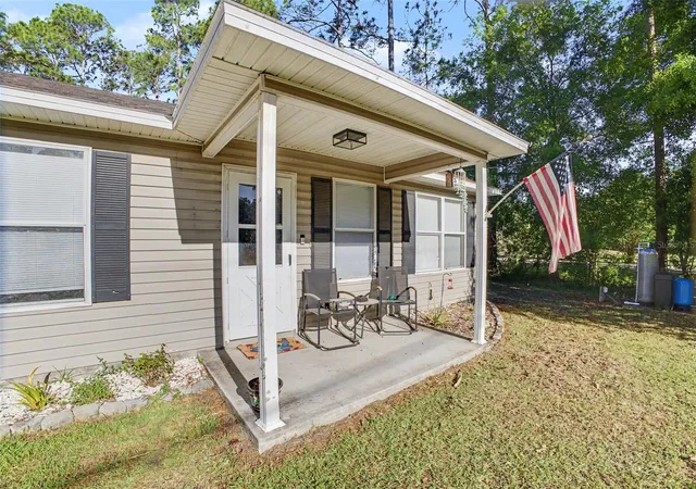Photo 3 of Single family home for sale at 1886 Laurel Ave, Bunnell, FL 32110 | MLS# FC317647 | Listing updated on 2026-05-07