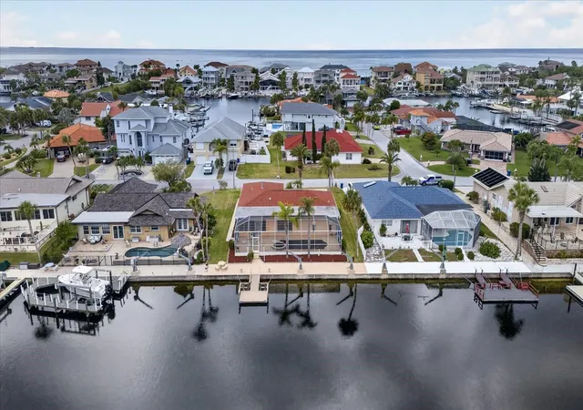 2nd image of 5110 Porpoise Pl, New Port Richey, FL 34652 | MLS# W7884721