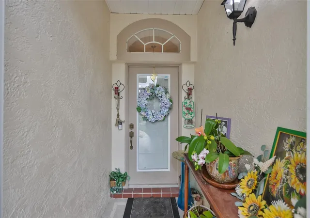 4th image of 2305 Olive Branch Dr, Sun City Center, FL 33573 | MLS# TB8496350