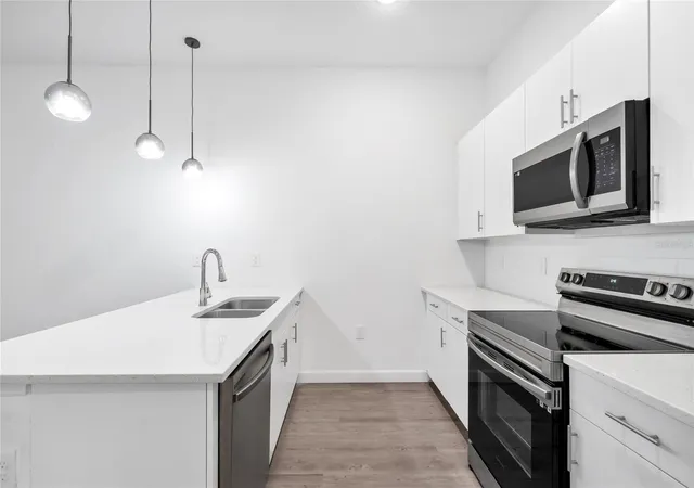 Photo 3 of Townhouse for sale at 485 Famagusta Dr, Davenport, FL 33896 | MLS# O6398079 | Listing updated on 2026-08-02
