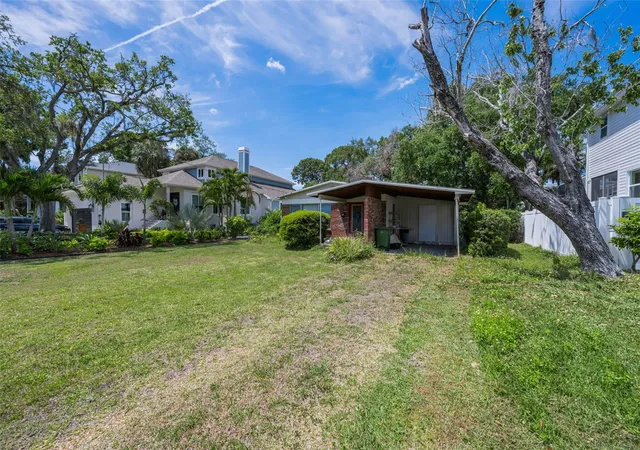Homes for sale in Tampa, FL | 2305 S Occident St, Tampa, FL 33629 | MLS# TB8496376