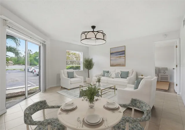 5th image of 500 Santa Cruz Pl Ne #D, Saint Petersburg, FL 33703 | MLS# TB8496391