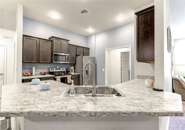 4th image of 71 Bells Of Ireland Ct, Homosassa, FL 34446 | MLS# W7884723