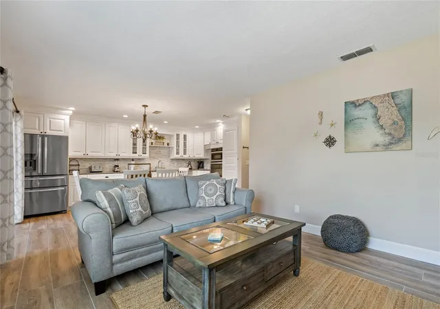 4th image of 340 Moorings Cove Dr #3G, Tarpon Springs, FL 34689 | MLS# TB8496394