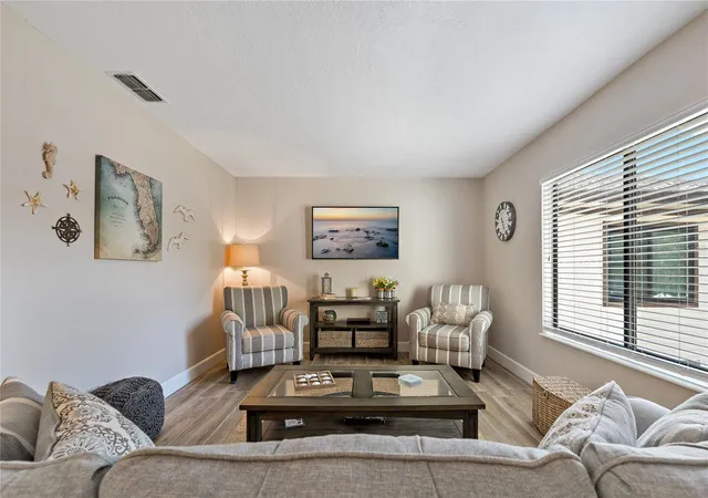 5th image of 340 Moorings Cove Dr #3G, Tarpon Springs, FL 34689 | MLS# TB8496394