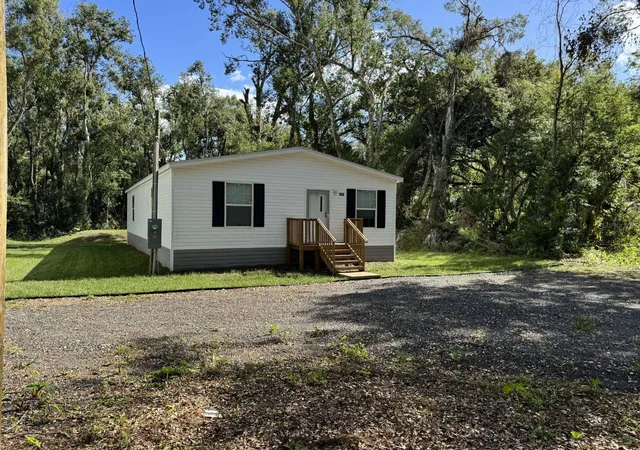 2nd image of 0 Lake Dr, New Port Richey, FL 34654 | MLS# S5147609