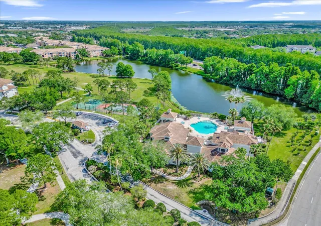 Photo 3 of Condo for sale at 13803 Fairway Is Dr #1626, Orlando, FL 32837 | MLS# O6398130 | Listing updated on 2026-08-07