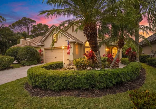 Photo 2 of Single family home for sale at 7822 Troon Ct, Lakewood Ranch, FL 34202 | MLS# A4689619 | Listing updated on 2026-10-03
