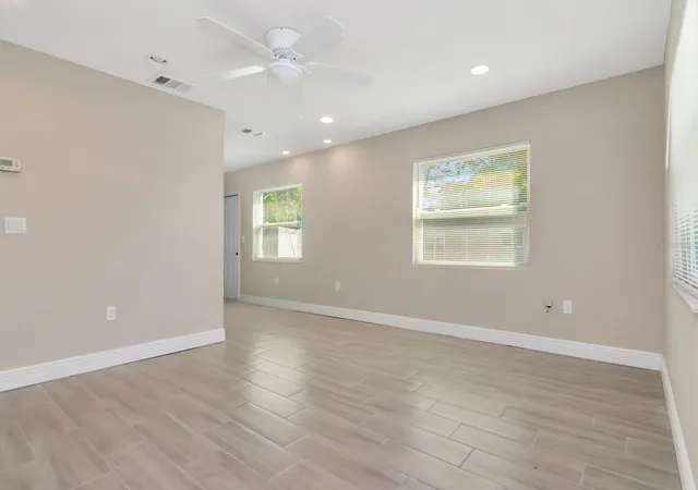 2nd image of 1211 62nd Ave E, Bradenton, FL 34203 | MLS# TB8496438