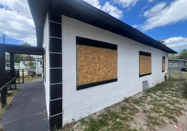 Photo 3 of Single family home for sale at 1106 Carlton St, Clearwater, FL 33755 | MLS# TB8496469 | Listing updated on 2026-09-21