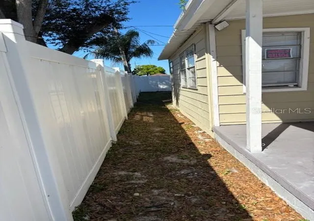 4th image of 9145 Rally Ln, Holiday, FL 34690 | MLS# TB8496481