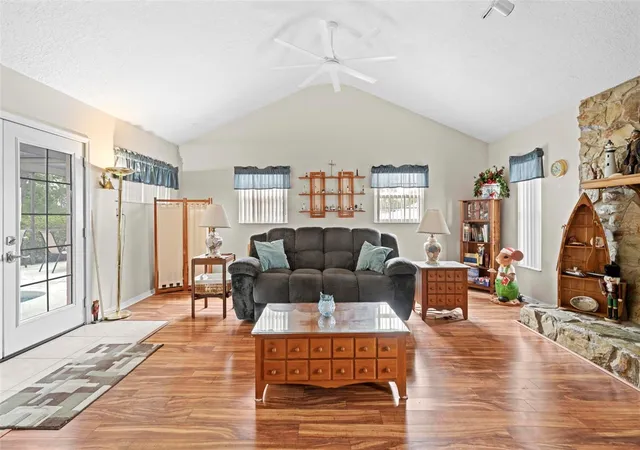 4th image of 13378 Drayton Dr, Spring Hill, FL 34609 | MLS# TB8496486