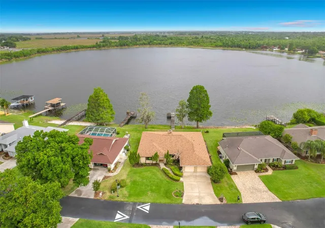 3rd image of 247 S Lake Pansy Dr, Winter Haven, FL 33881 | MLS# TB8496517