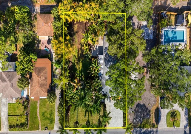 2nd image of 2657 44th St S, Gulfport, FL 33711 | MLS# TB8496529