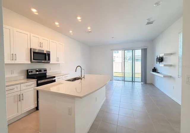 Photo 4 of Sale Pending at 4557 Teoli Ct, Kissimmee, FL 34746 | MLS# S5147626 | Listing updated on 2026-06-03