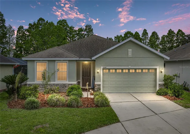 Homes for sale in Lakeland, FL | 5544 Huron Wy, Lakeland, FL 33805 | MLS# L4961014