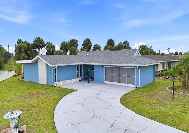 1st image of 12 Golfview Ct, Rotonda West, FL 33947 | MLS# D6147006