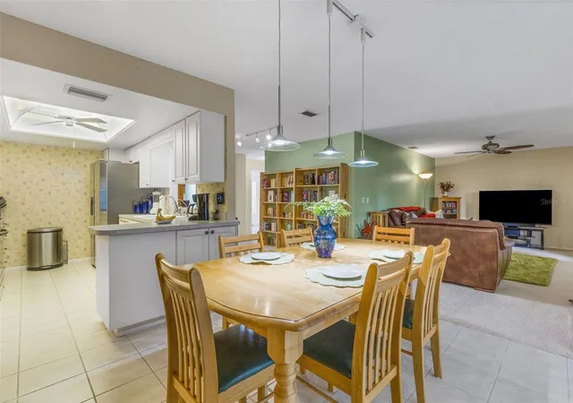 5th image of 1518 70Th St W, Bradenton, FL 34209 | MLS# A4689657