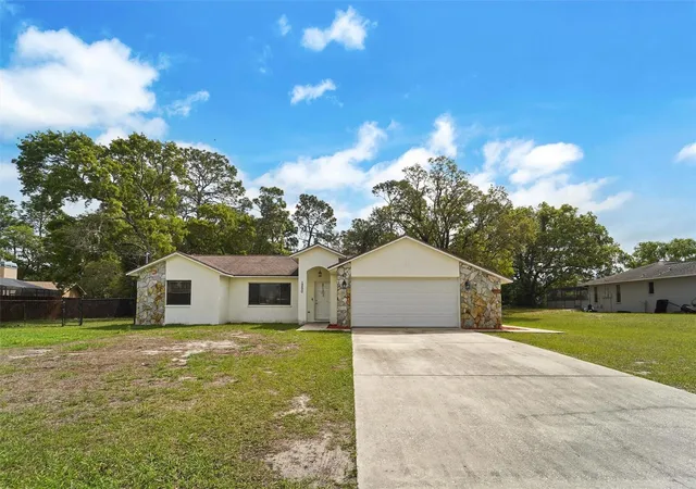Photo 1 of Single family home for sale at 1250 Finland Dr, Spring Hill, FL 34609 | MLS# TB8496643 | Listing updated on 2026-08-06