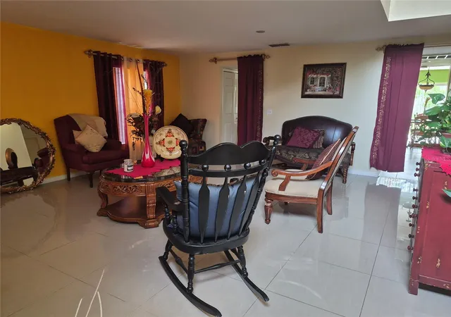 4th image of 2554 Palmetto Ridge Circle, Apopka, FL 32712 | MLS# O6398295