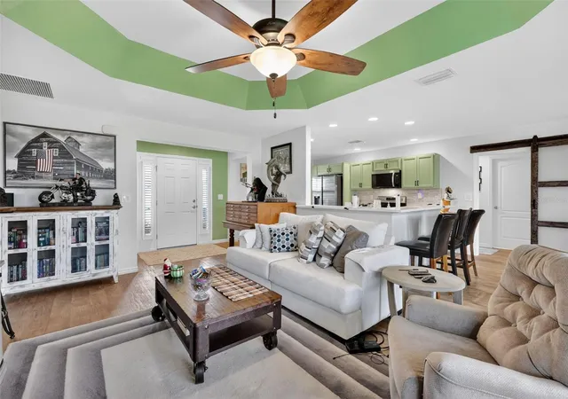 Photo 2 of Single family home for sale at 11367 Laufersky Ln, Oxford, FL 34484 | MLS# G5110901 | Listing updated on 2026-09-28