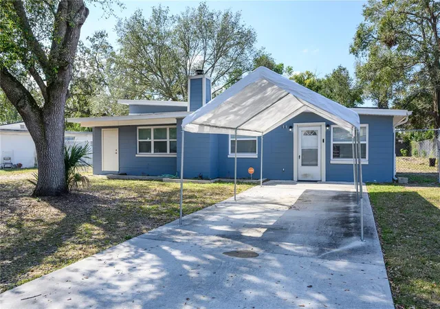 Photo 1 of Single family home for sale at 1006 San Domingo Rd, Orlando, FL 32808 | MLS# O6398332 | Listing updated on 2026-07-14