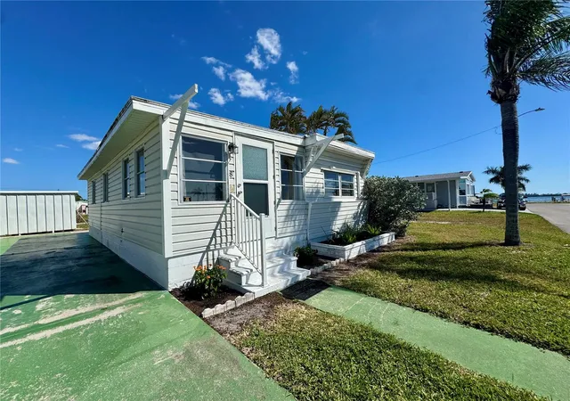 Homes for sale in Bradenton, FL | 8 6th St, Bradenton, FL 34210 | MLS# A4689687